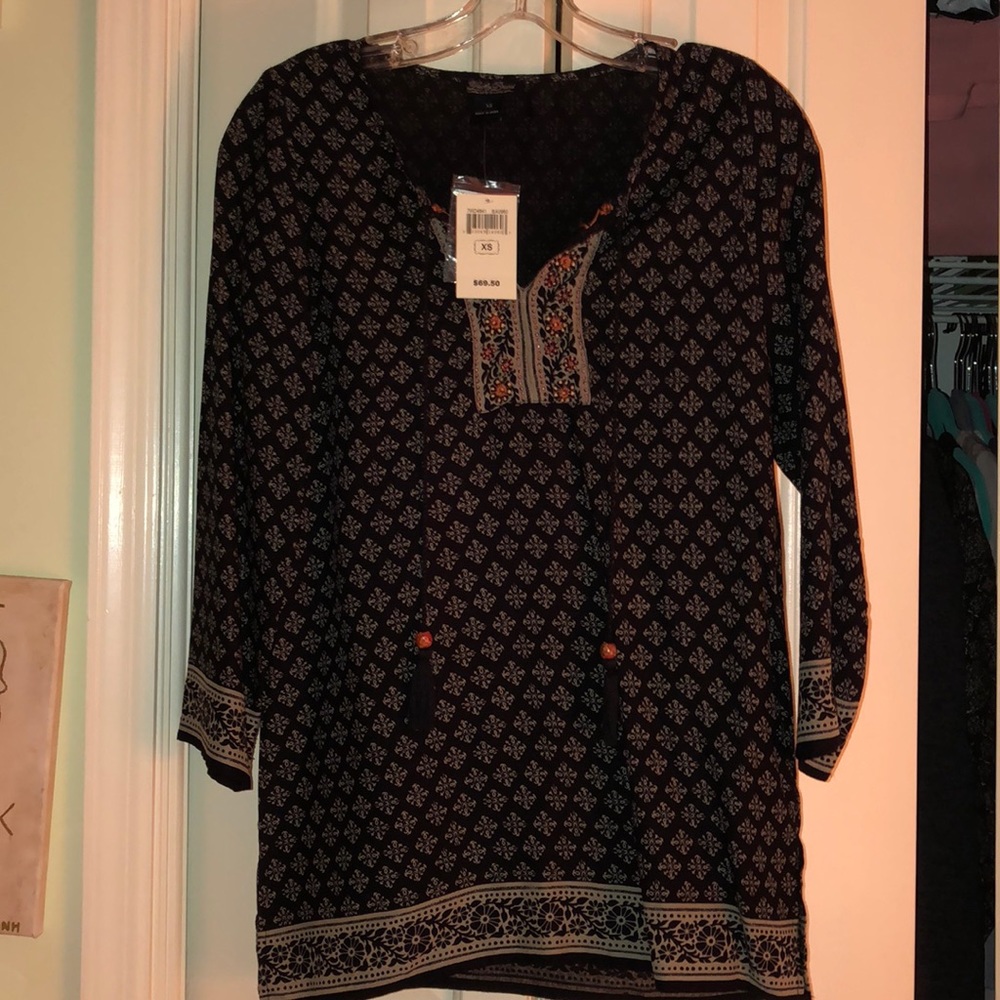 ⭐️BRAND NEW⭐️ Lucky Brand blouse